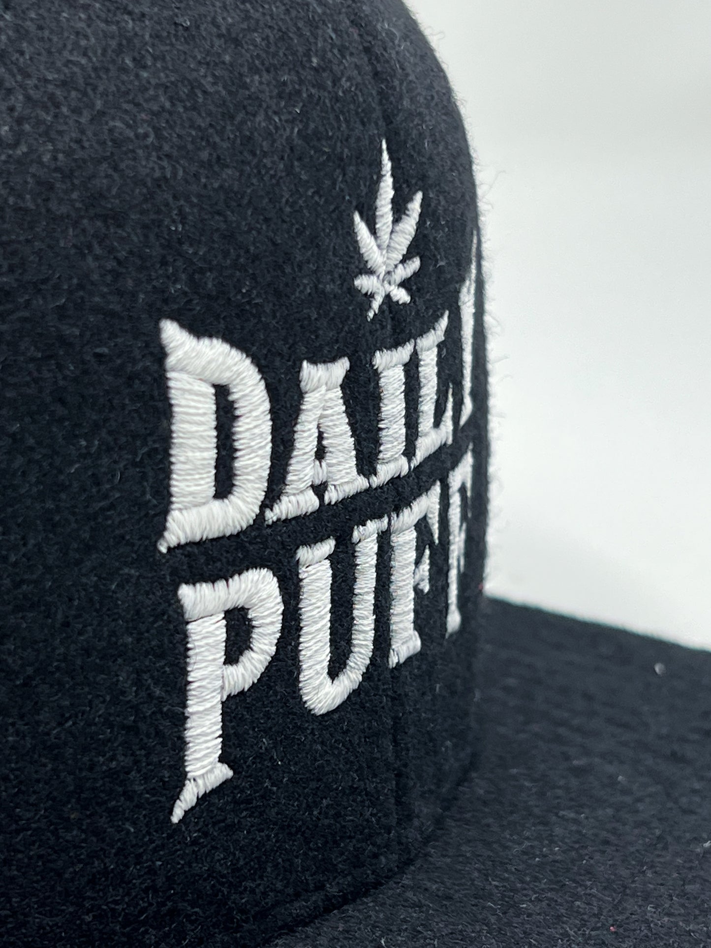 DAILY PUFF OG LOGO BLACK DOME PREMIUM SNAPBACK WOOL | GLOW IN THE DARK